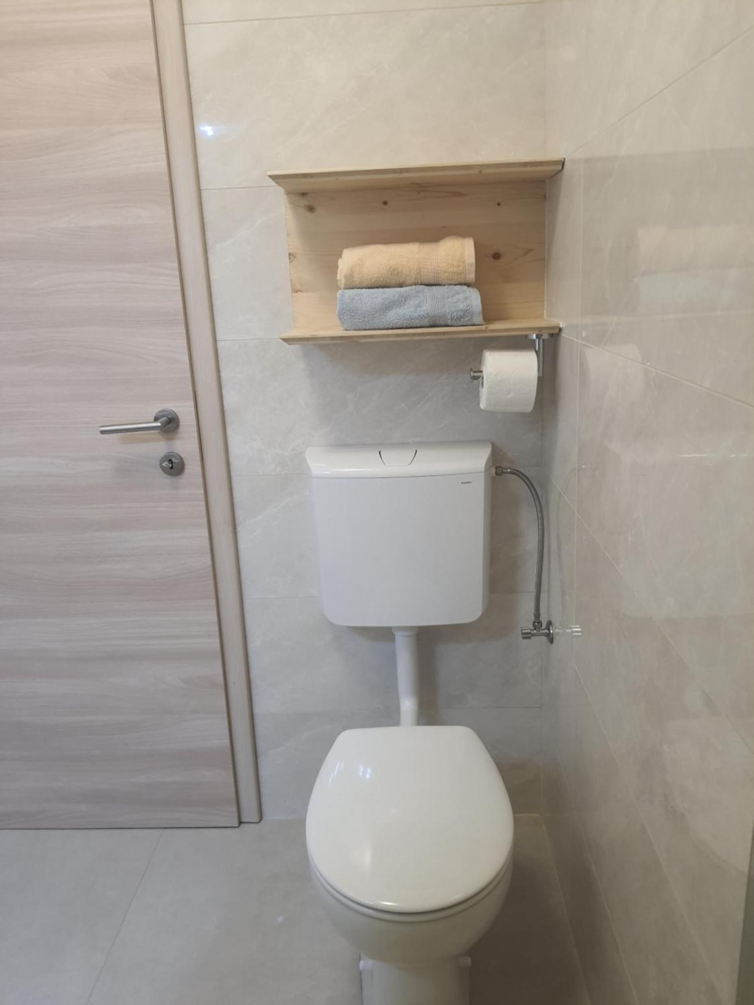 Apartments Vesna Avsec - Krk Town Room photo
